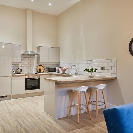Two Bedroom Apartment By Jlj Apartments & Serviced Accommodation Birmingham - Mantella Lofts Exterior photo